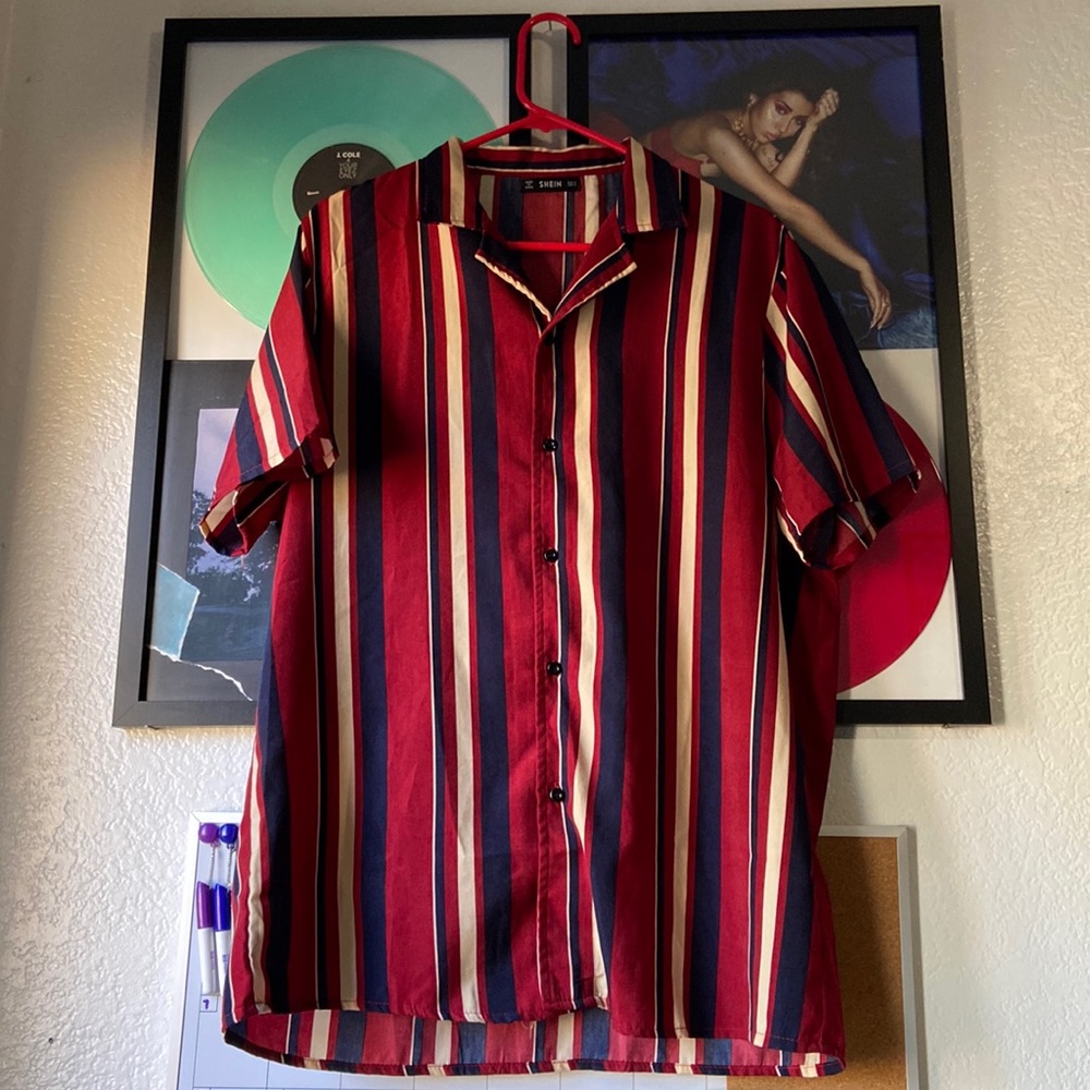 Miami Style Button Up